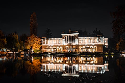 Grand Waterfront Mansion with Elegant Suites