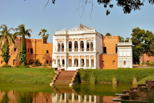 Royal Waterfront Mansion with Scenic Horizon